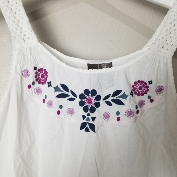 Element embroidered sleeveless top size M - Picture 3 of 5